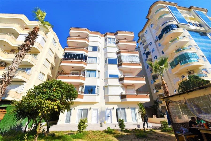 Flat in Alanya, Turkey, 90 m² - picture 1