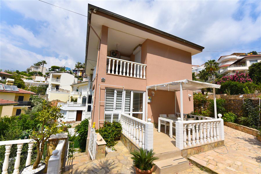 Villa à Alanya, Turquie, 130 m² - image 1