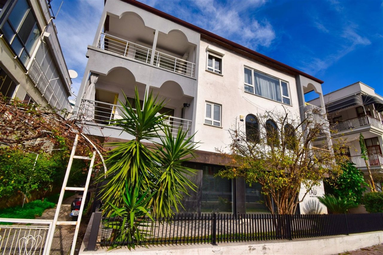 Piso en Lara, Turquia, 140 m² - imagen 1