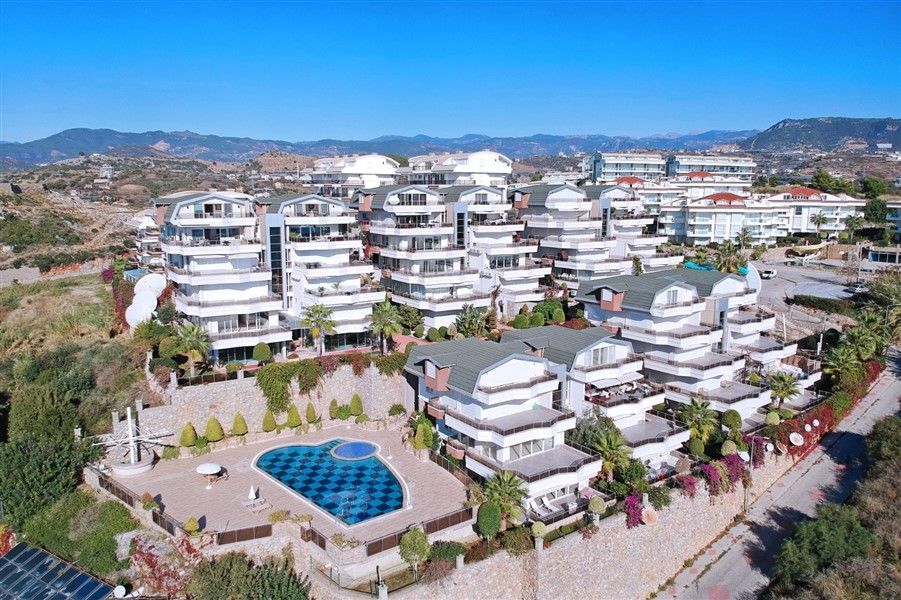 Flat in Konakli, Turkey, 300 m² - picture 1