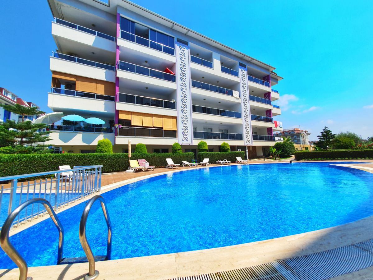 Flat in Kestel, Turkey, 130 m² - picture 1