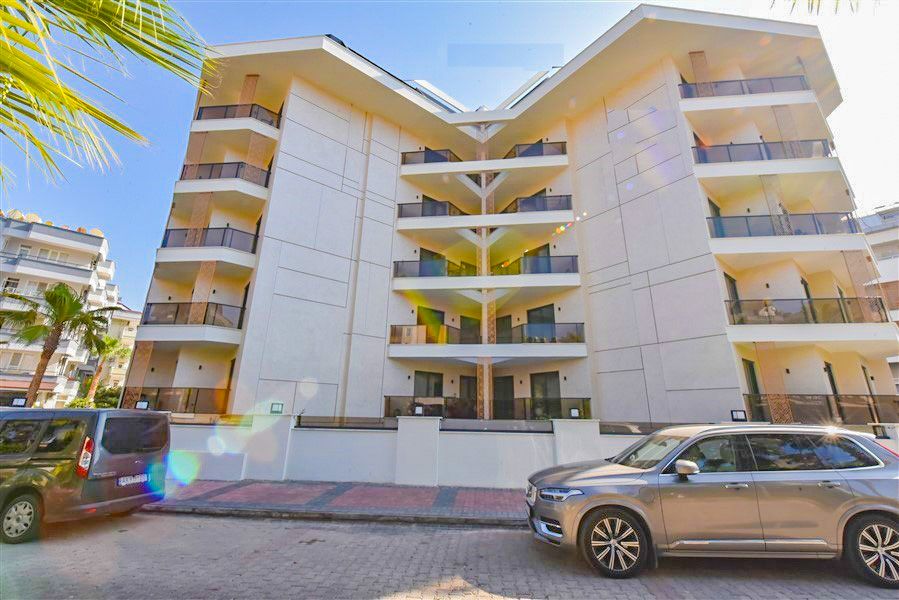Flat in Alanya, Turkey, 55 m² - picture 1