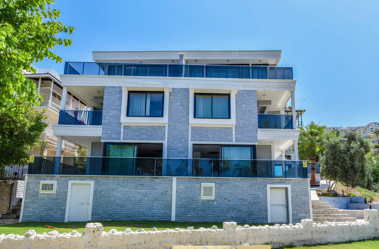 Villa en Alanya, Turquia, 250 m² - imagen 1