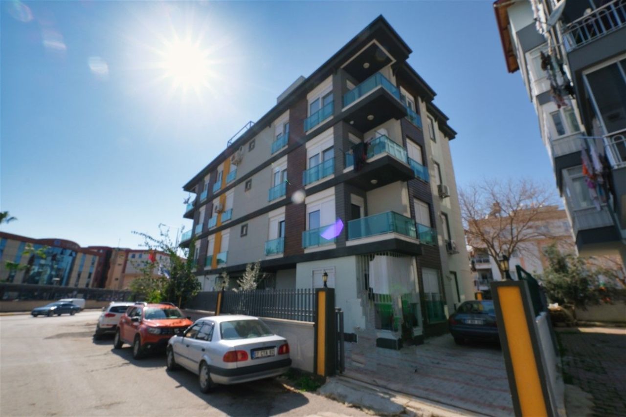 Piso en Antalya, Turquia, 85 m² - imagen 1