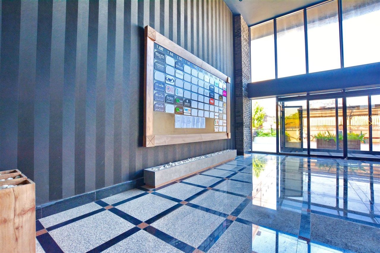 Propiedad comercial en Antalya, Turquia, 89 m² - imagen 2