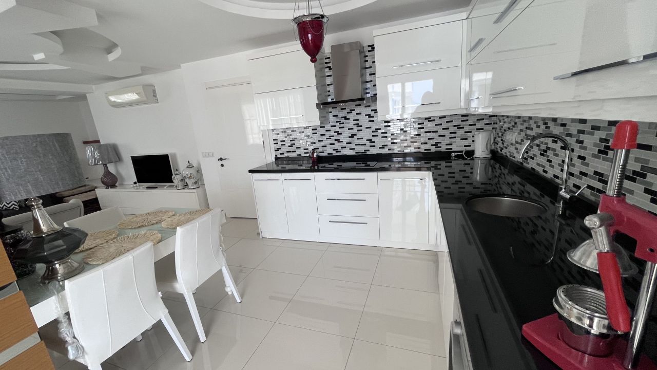 Ático en Alanya, Turquia, 180 m² - imagen 2