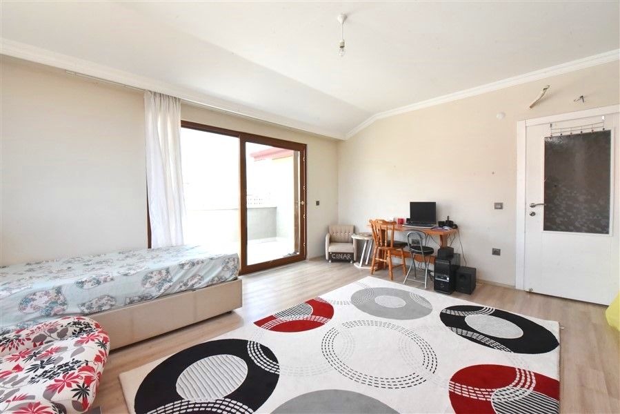 Flat in Alanya, Turkey, 210 m² - picture 2