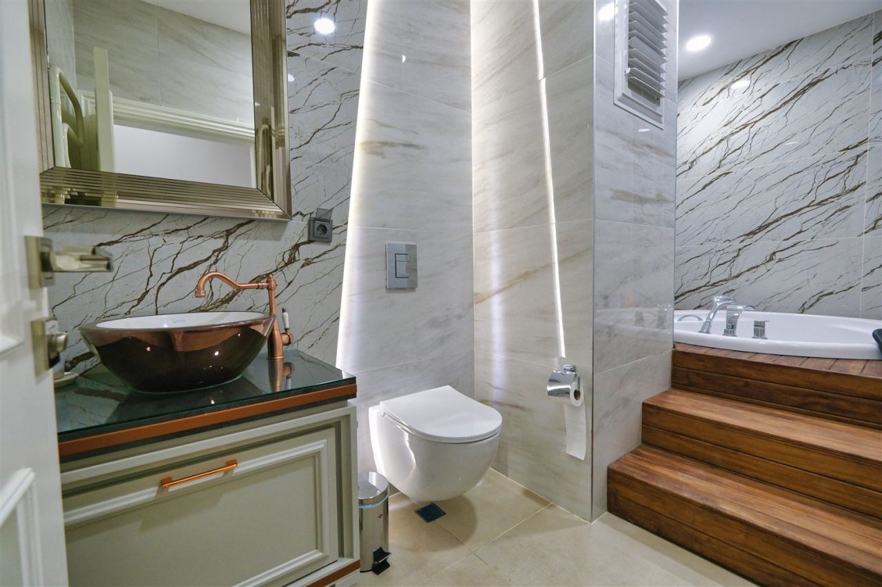 Villa in Antalya, Türkei, 380 m² - Foto 2