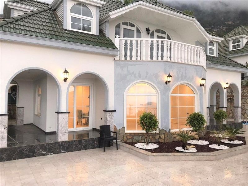 Villa à Alanya, Turquie, 245 m² - image 2