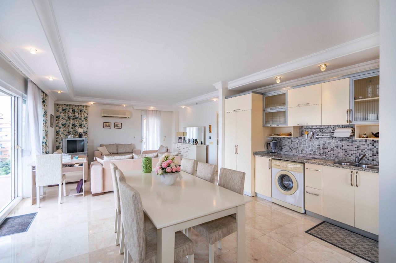 Penthouse in Alanya, Turkey, 220 m² - picture 2