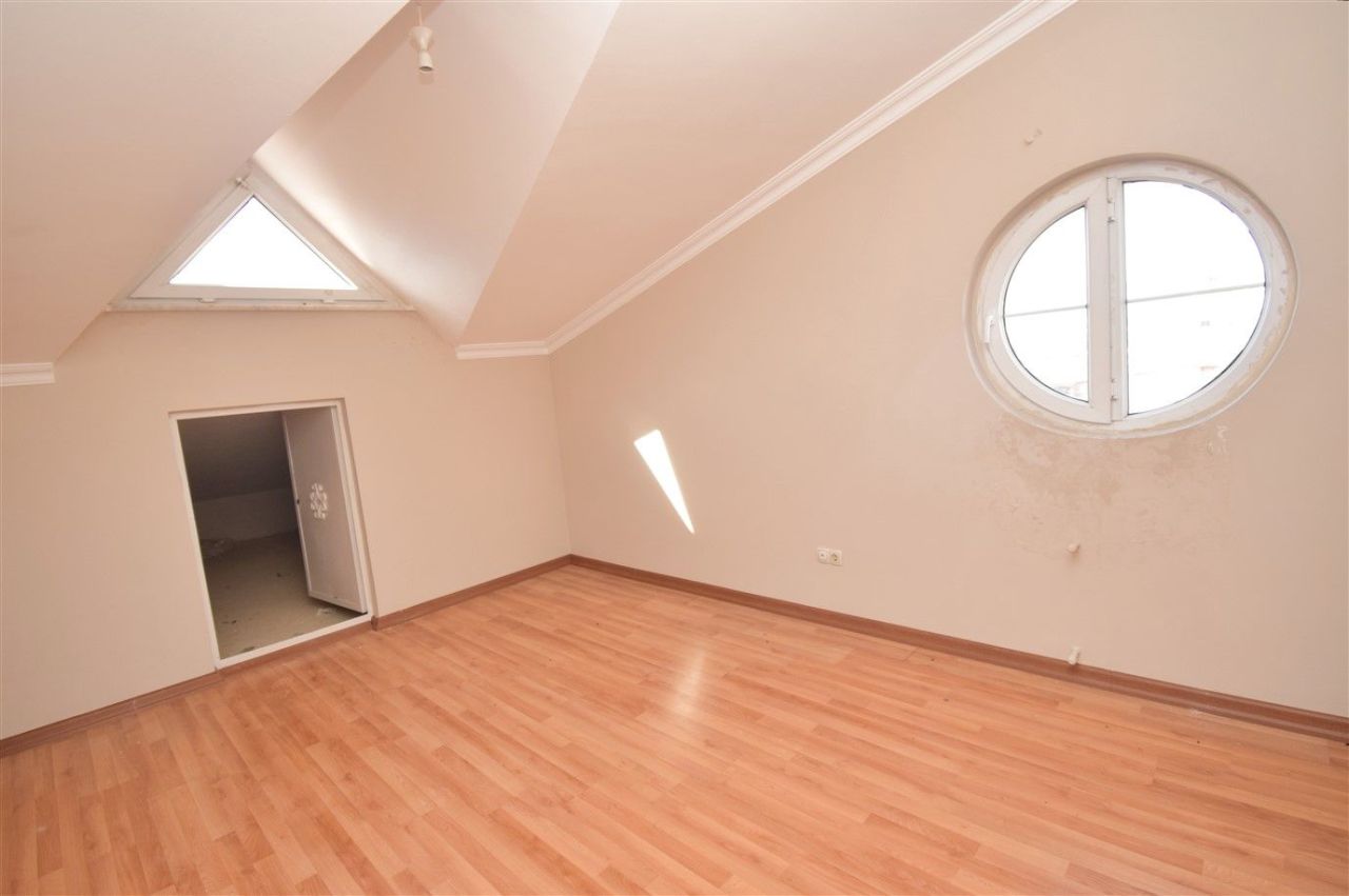 Flat in Antalya, Turkey, 220 m² - picture 2