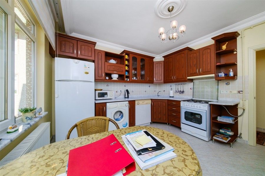 Flat in Alanya, Turkey, 145 m² - picture 2