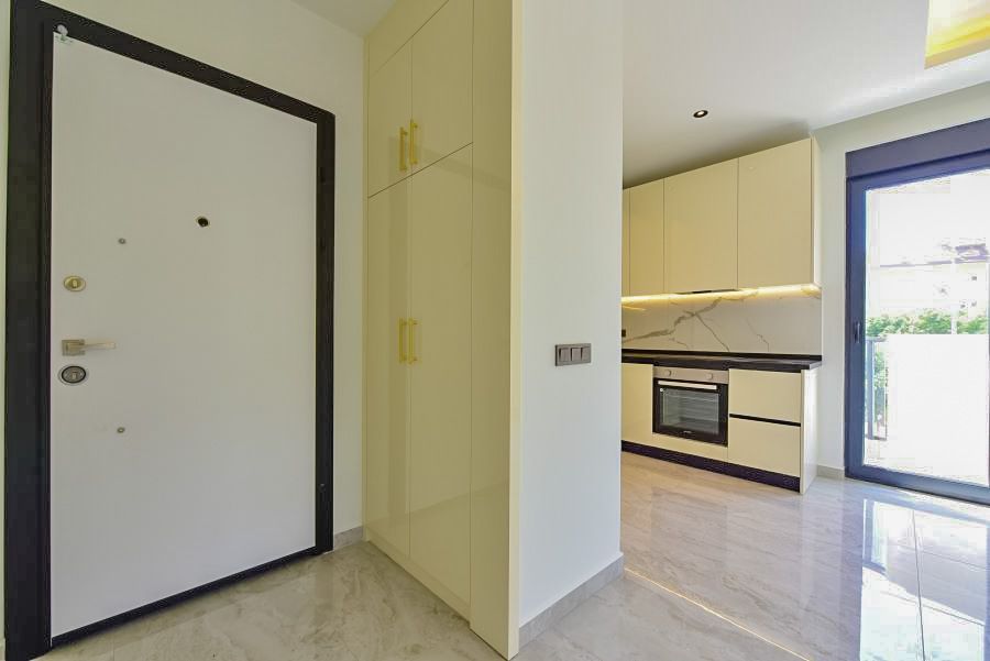 Flat in Alanya, Turkey, 49 m² - picture 2