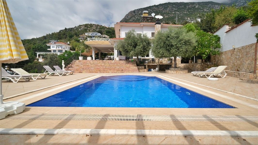 Villa a Kestel, Turchia, 230 m² - foto 3