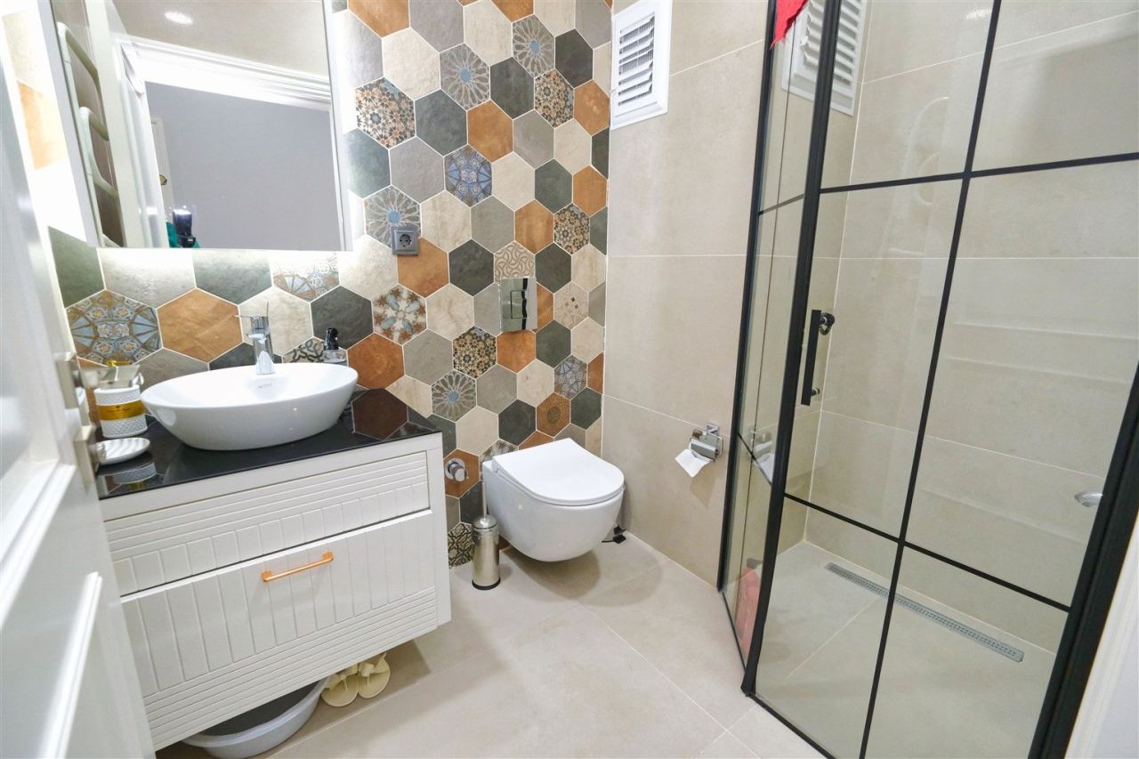 Villa in Antalya, Türkei, 380 m² - Foto 3