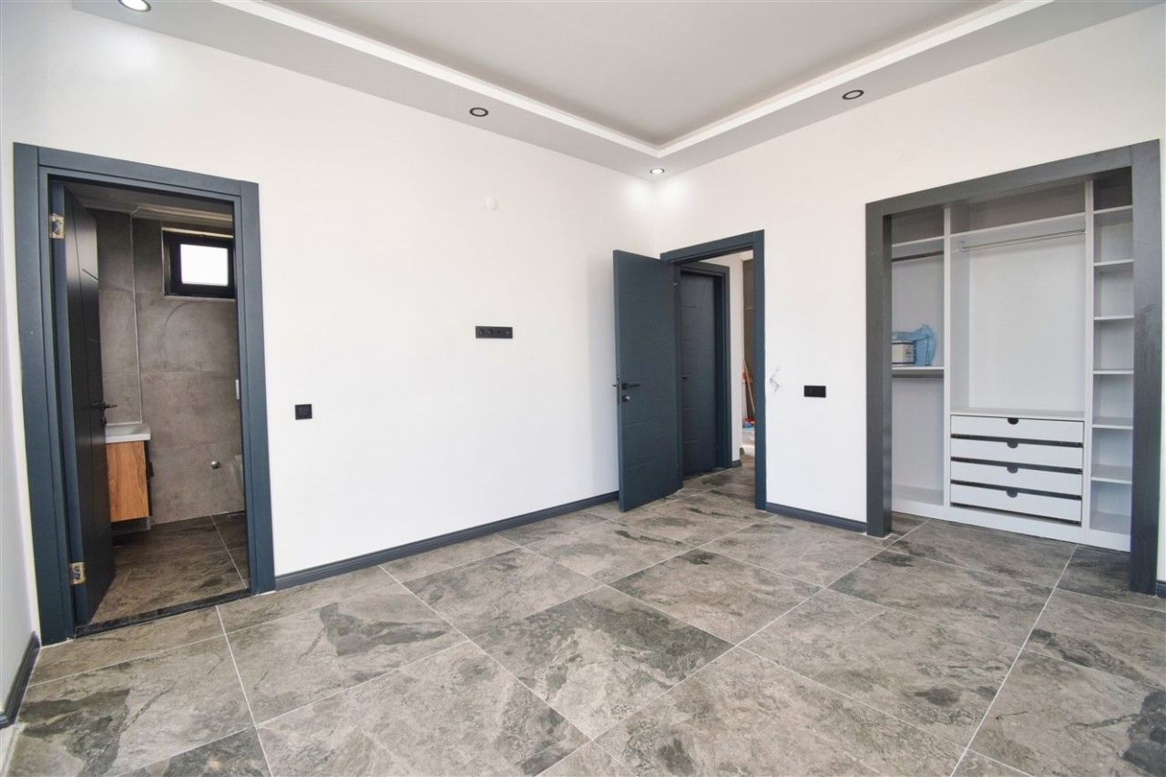Villa à Lara, Turquie, 470 m² - image 3