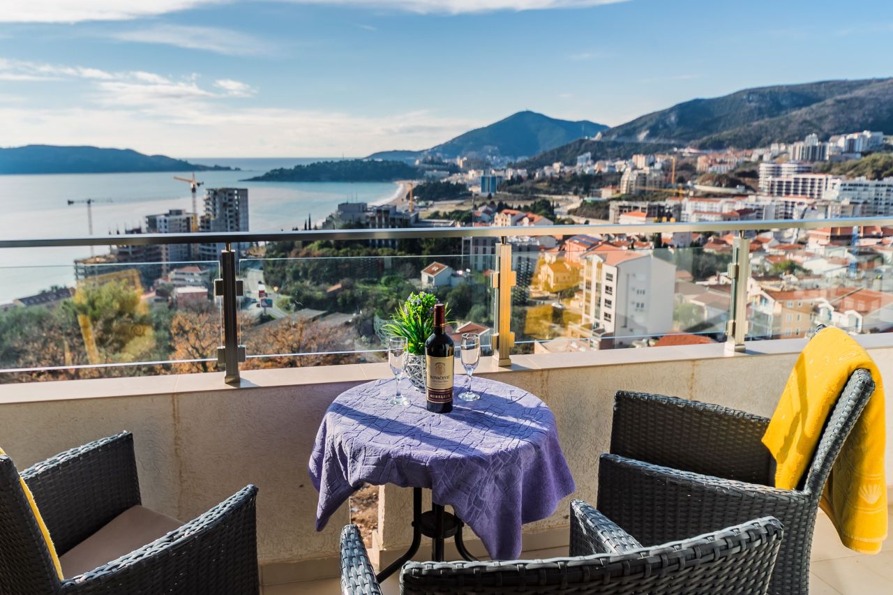 Flat in Budva, Montenegro, 81 m² - picture 1