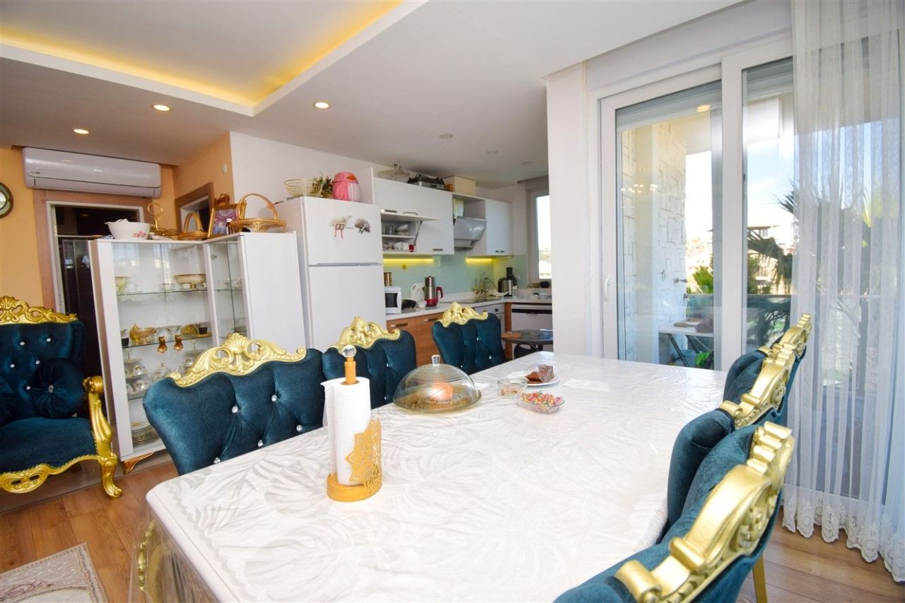 Piso en Lara, Turquia, 160 m² - imagen 4