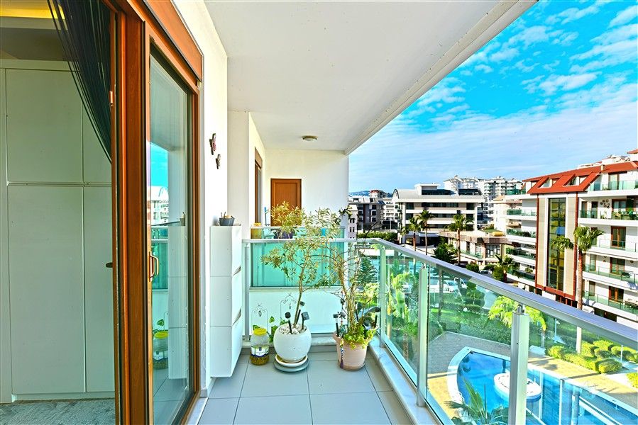 Penthouse in Alanya, Turkey, 200 m² - picture 4
