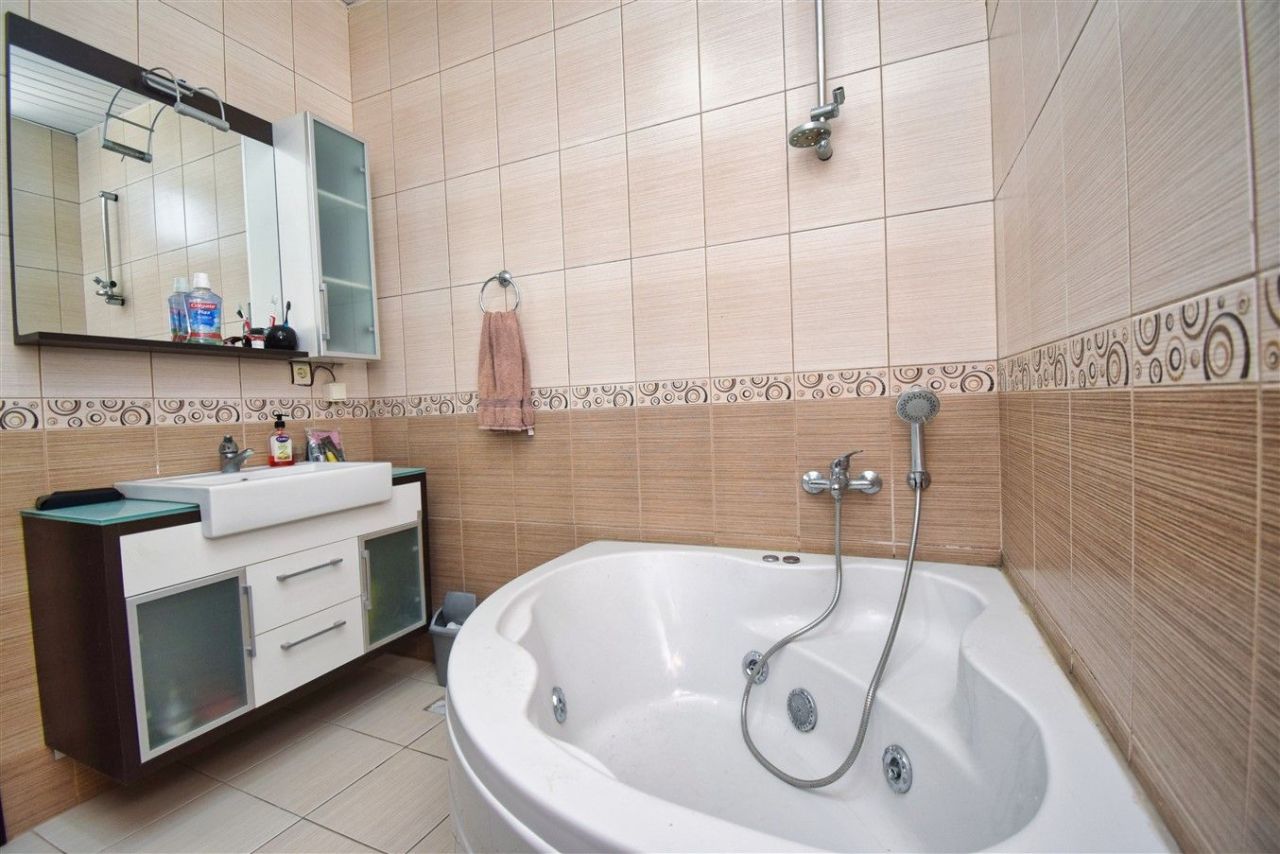 Piso en Antalya, Turquia, 180 m² - imagen 4