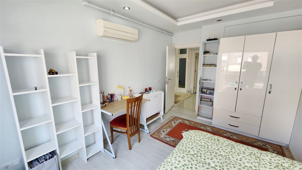 Flat Center, Turkey, 160 m² - picture 5