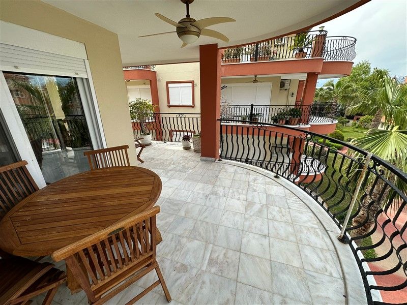 Flat in Kestel, Turkey, 220 m² - picture 5