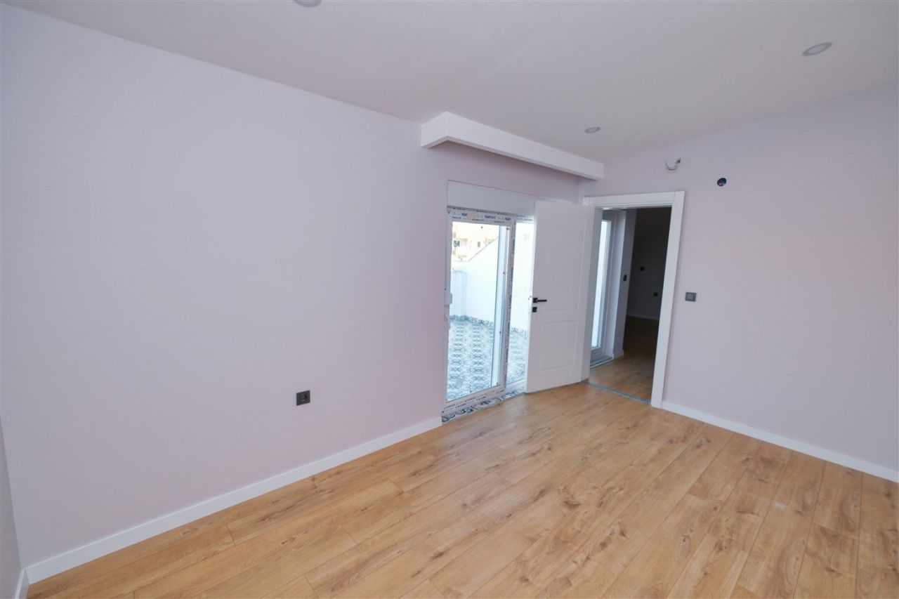 Flat Center, Turkey, 75 m² - picture 6