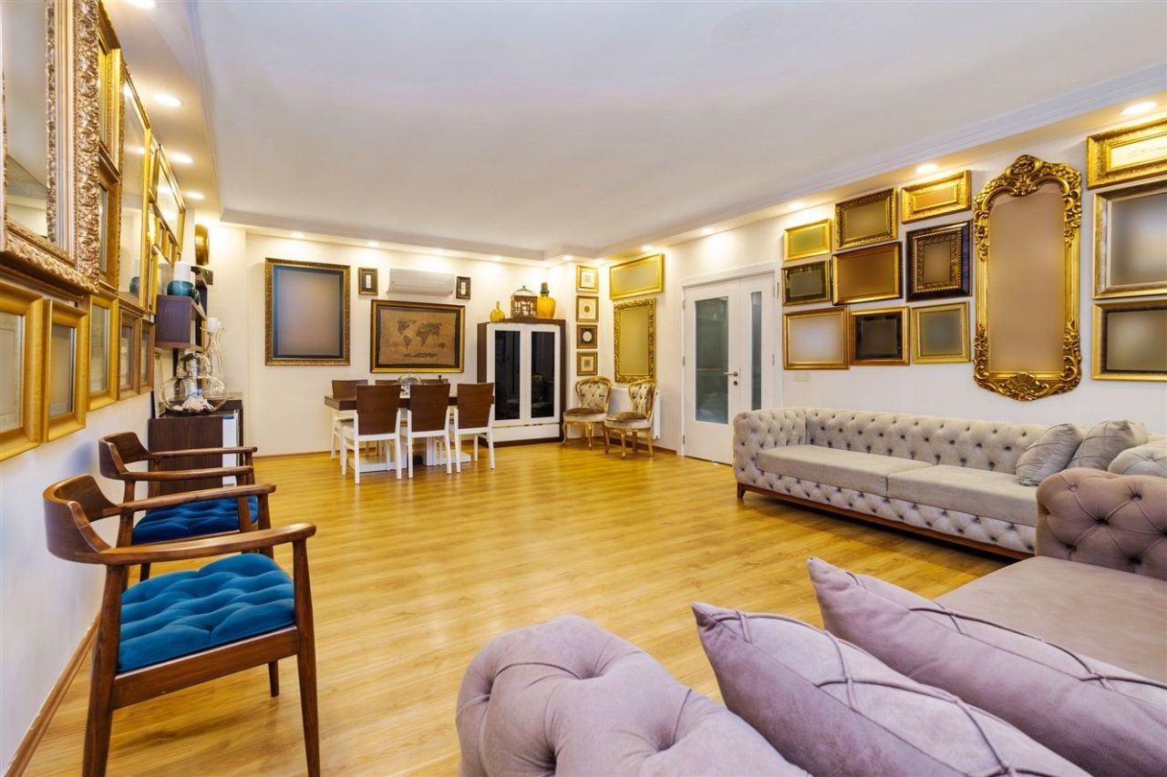 Flat Center, Turkey, 220 m² - picture 6