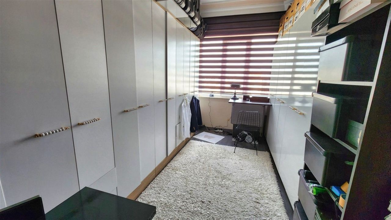 Flat Center, Turkey, 160 m² - picture 7