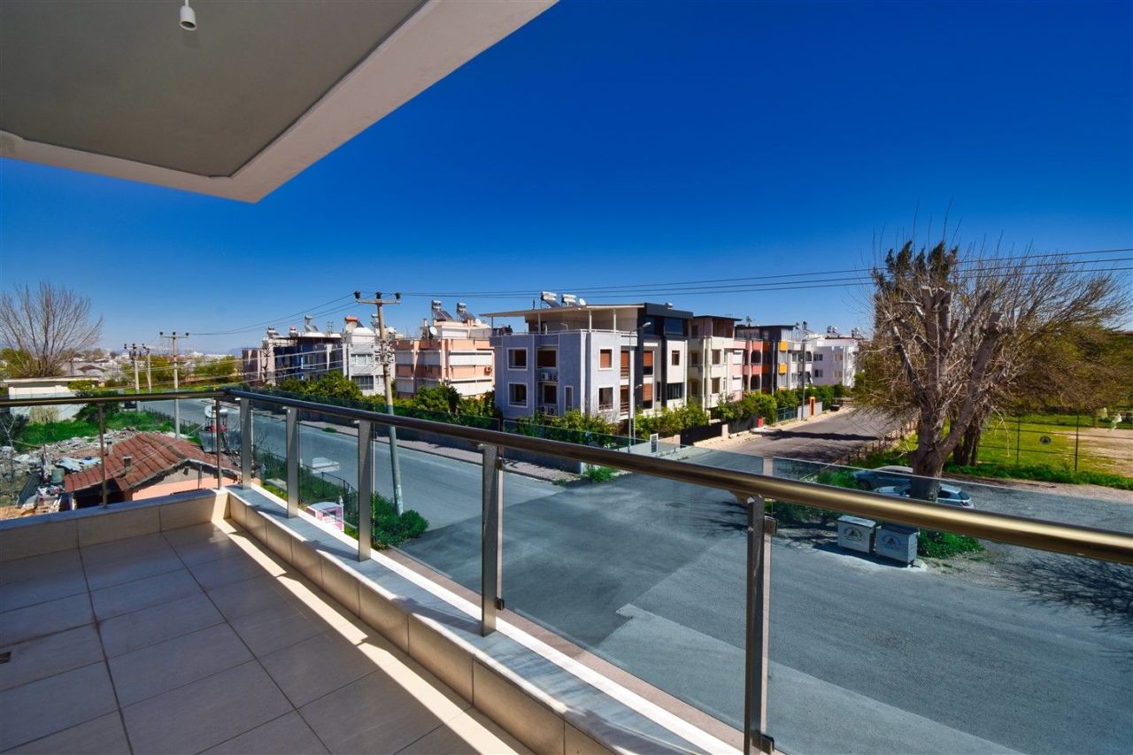 Biens commerciaux à Lara, Turquie, 180 m² - image 7