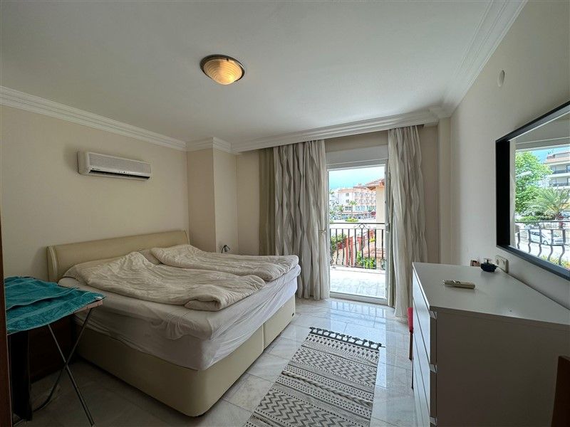 Flat in Kestel, Turkey, 220 m² - picture 8