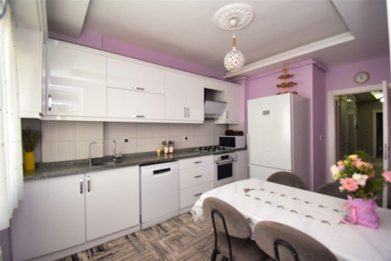 Flat Center, Turkey, 115 m² - picture 8