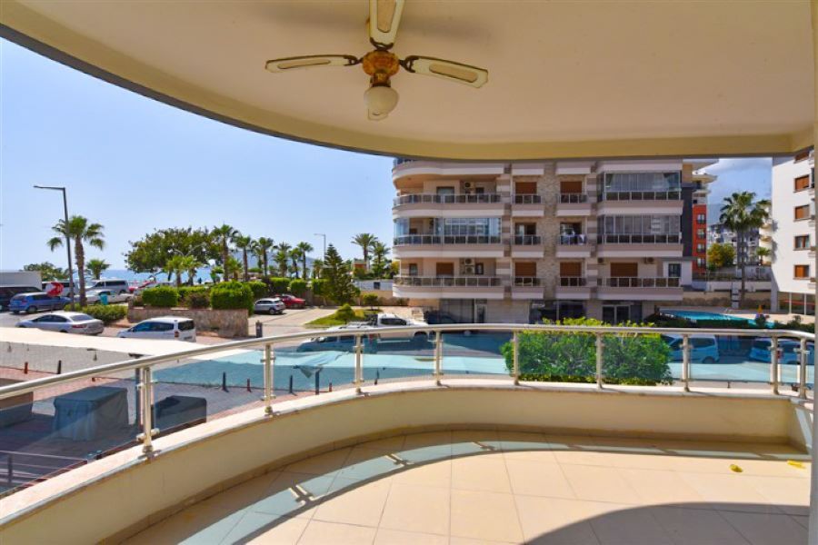 Flat in Alanya, Turkey, 280 m² - picture 8