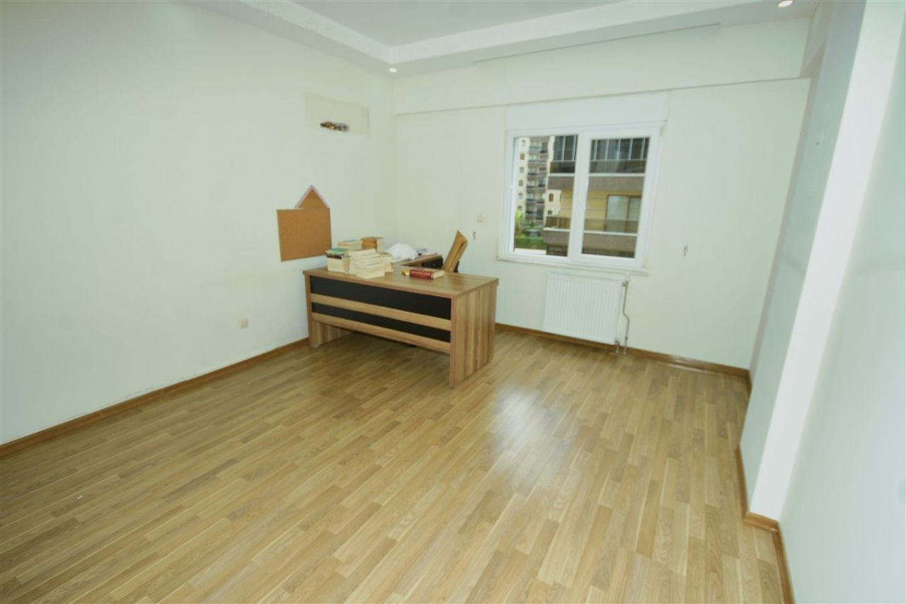 Flat in Antalya, Turkey, 240 m² - picture 8