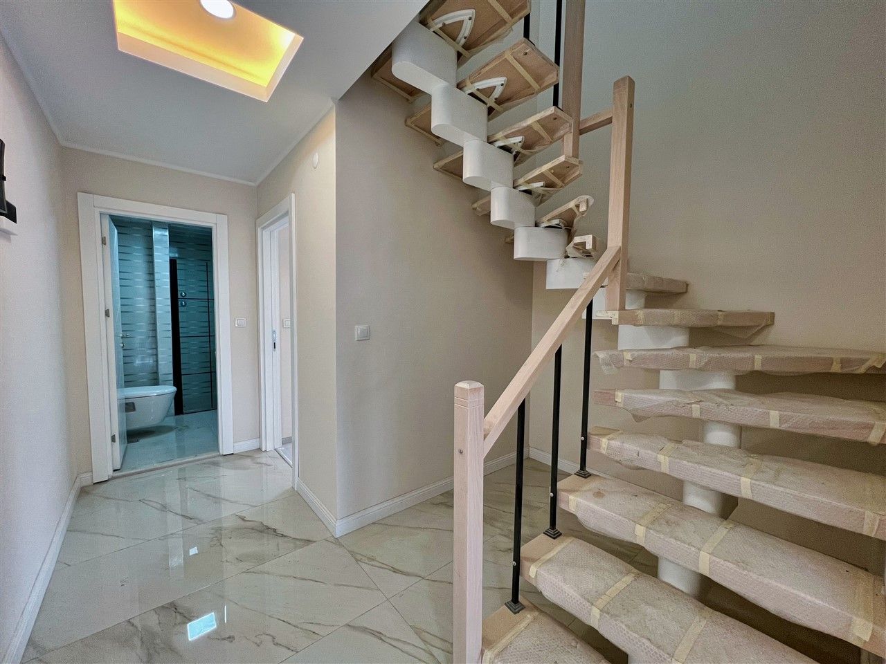 Piso Center, Turquia, 180 m² - imagen 9