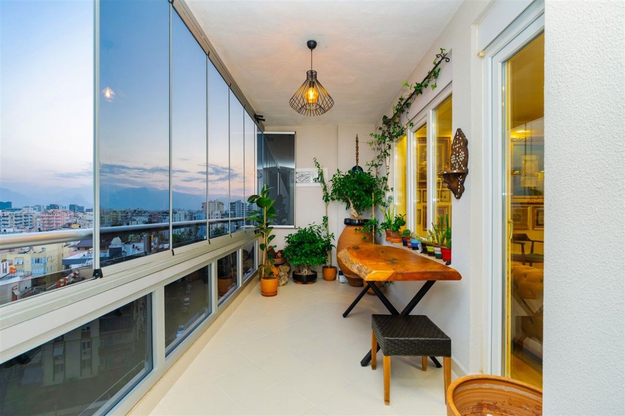 Flat Center, Turkey, 220 m² - picture 10