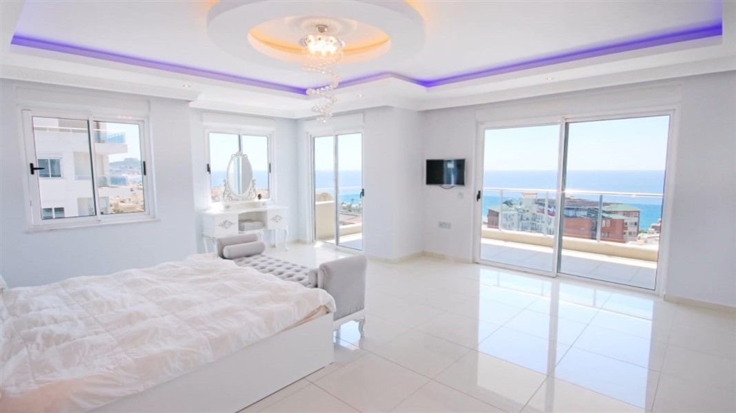 Penthouse in Alanya, Turkey, 400 m² - picture 11