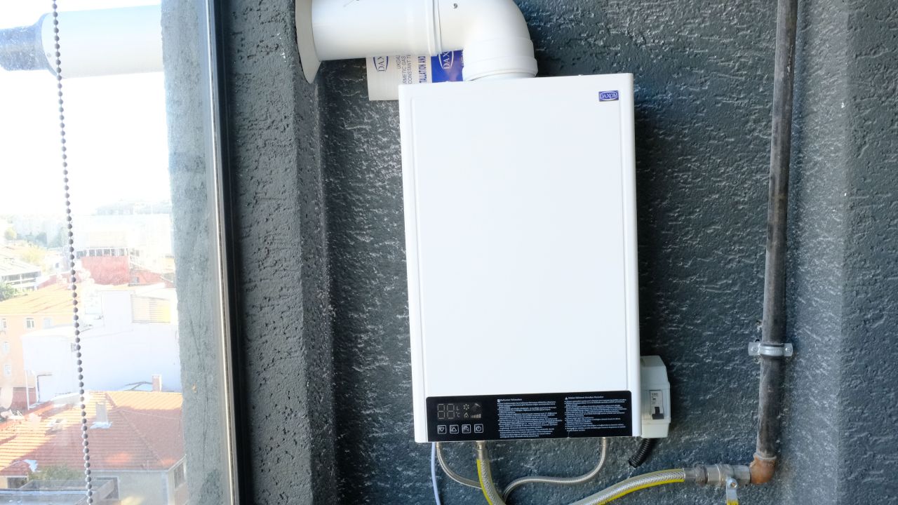 Flat in Istanbul, Turkey, 60 m² - picture 11