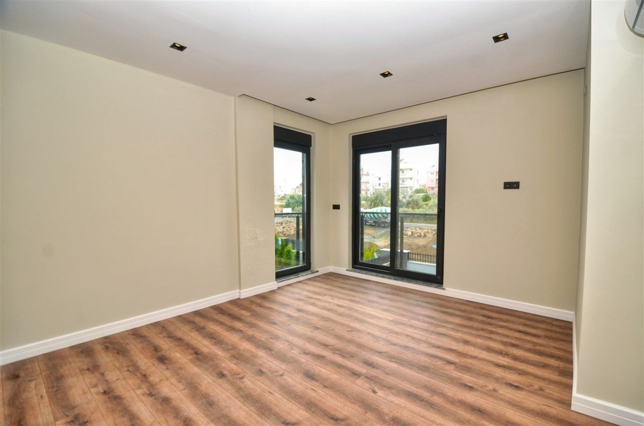 Villa in Lara, Turkey, 240 m² - picture 11