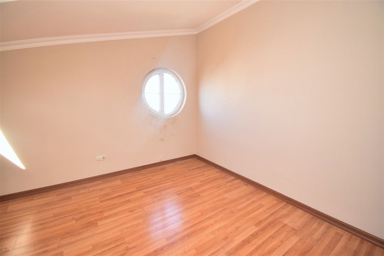 Flat in Antalya, Turkey, 220 m² - picture 11