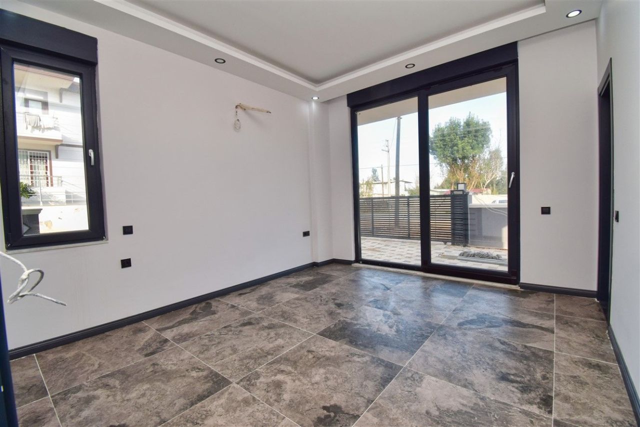 Villa à Lara, Turquie, 470 m² - image 12