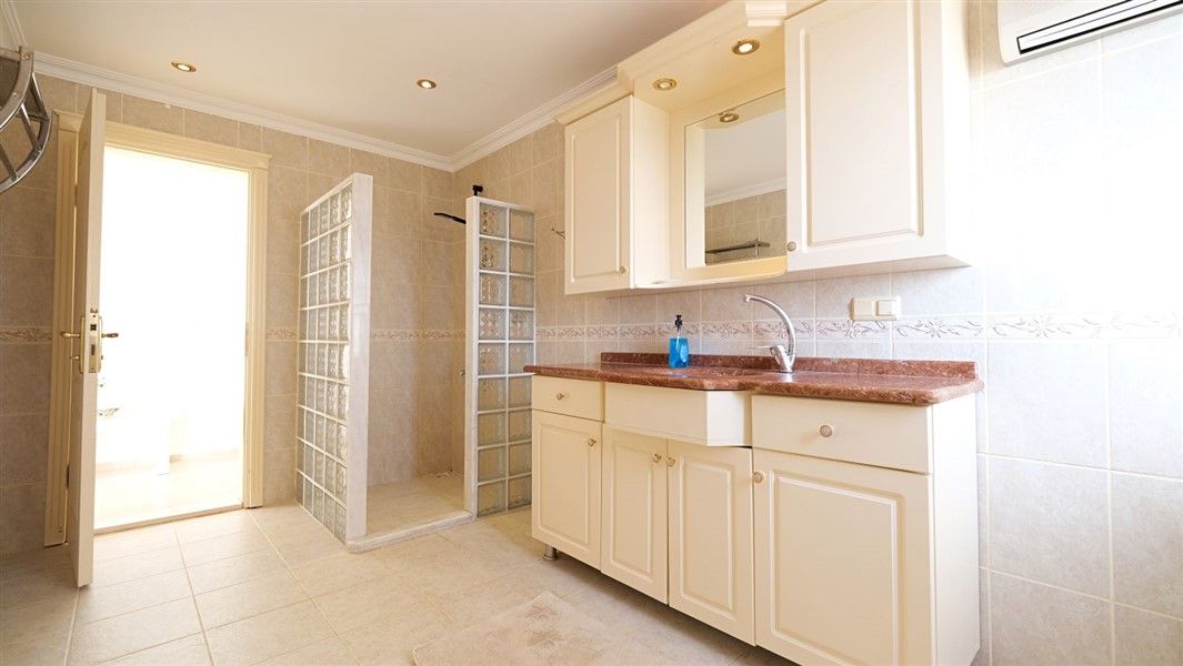 Villa a Kestel, Turchia, 230 m² - foto 12