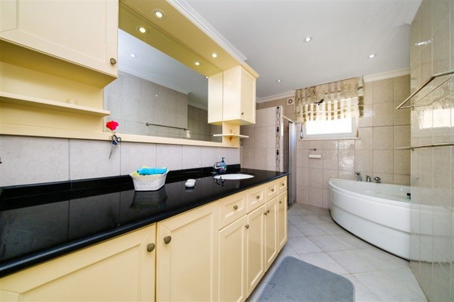 Villa in Alanya, Turkey, 120 m² - picture 12