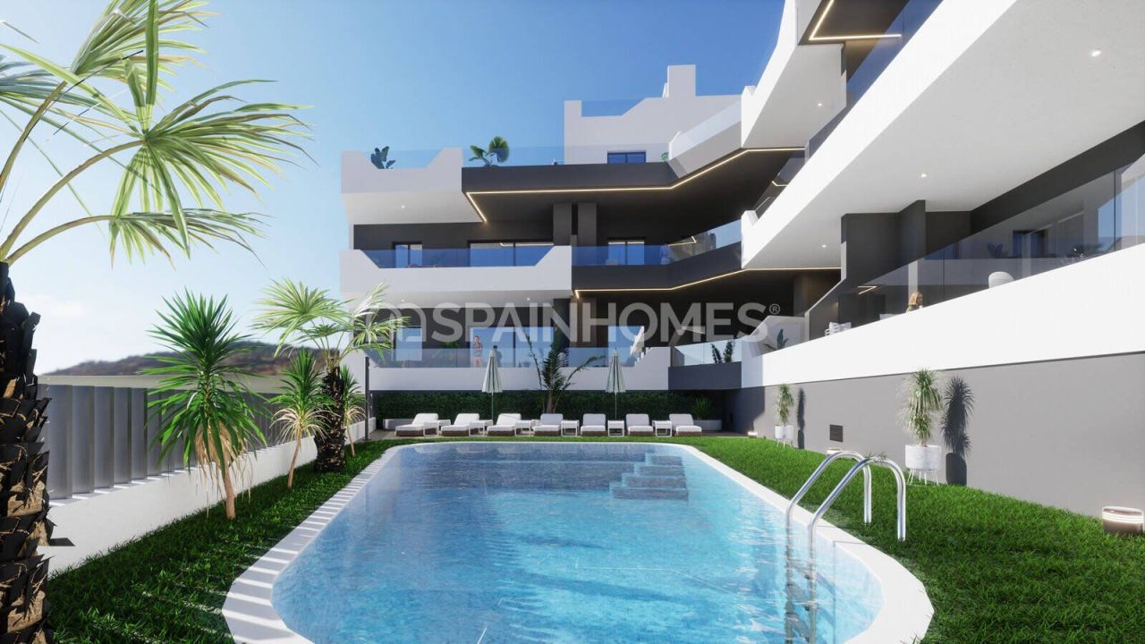 Penthouse in Benijofar, Spain, 67 m² - picture 1