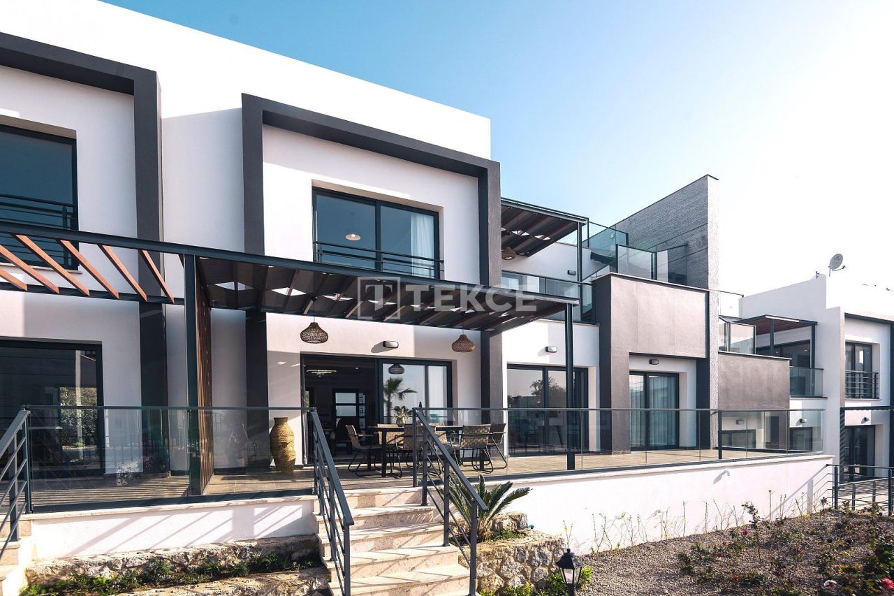 Penthouse in Kyrenia, Cyprus, 148 m² - picture 2