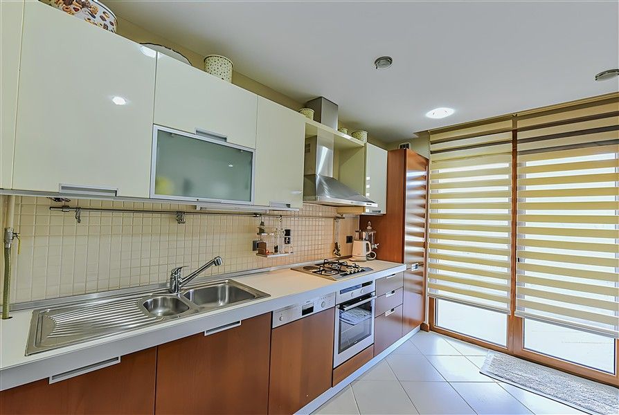 Piso en Alanya, Turquia, 142 m² - imagen 14