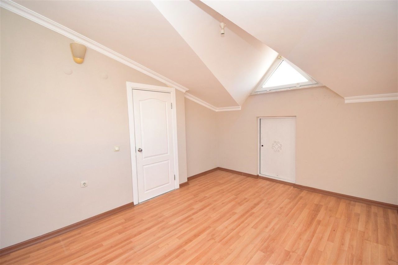 Flat in Antalya, Turkey, 220 m² - picture 14