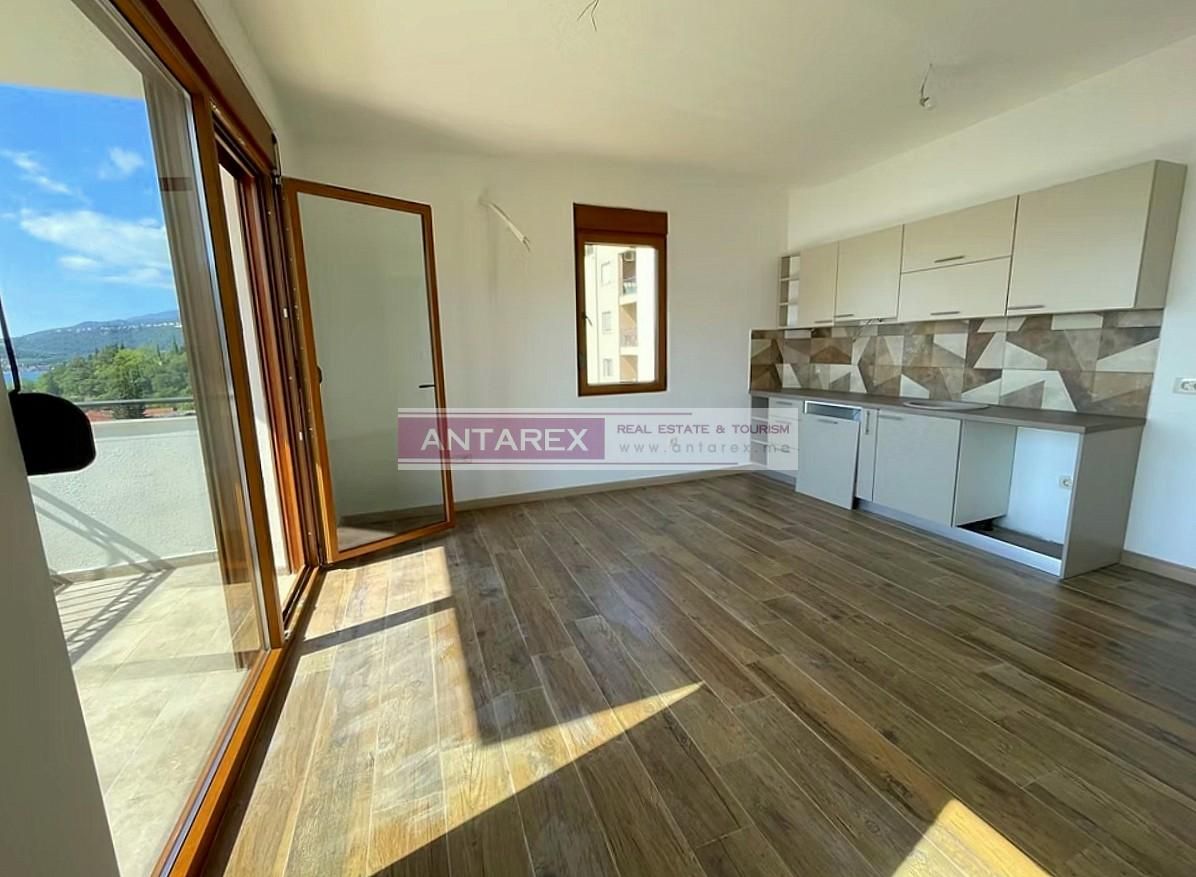 Apartamento en Kumbor, Montenegro, 44 m² - imagen 2