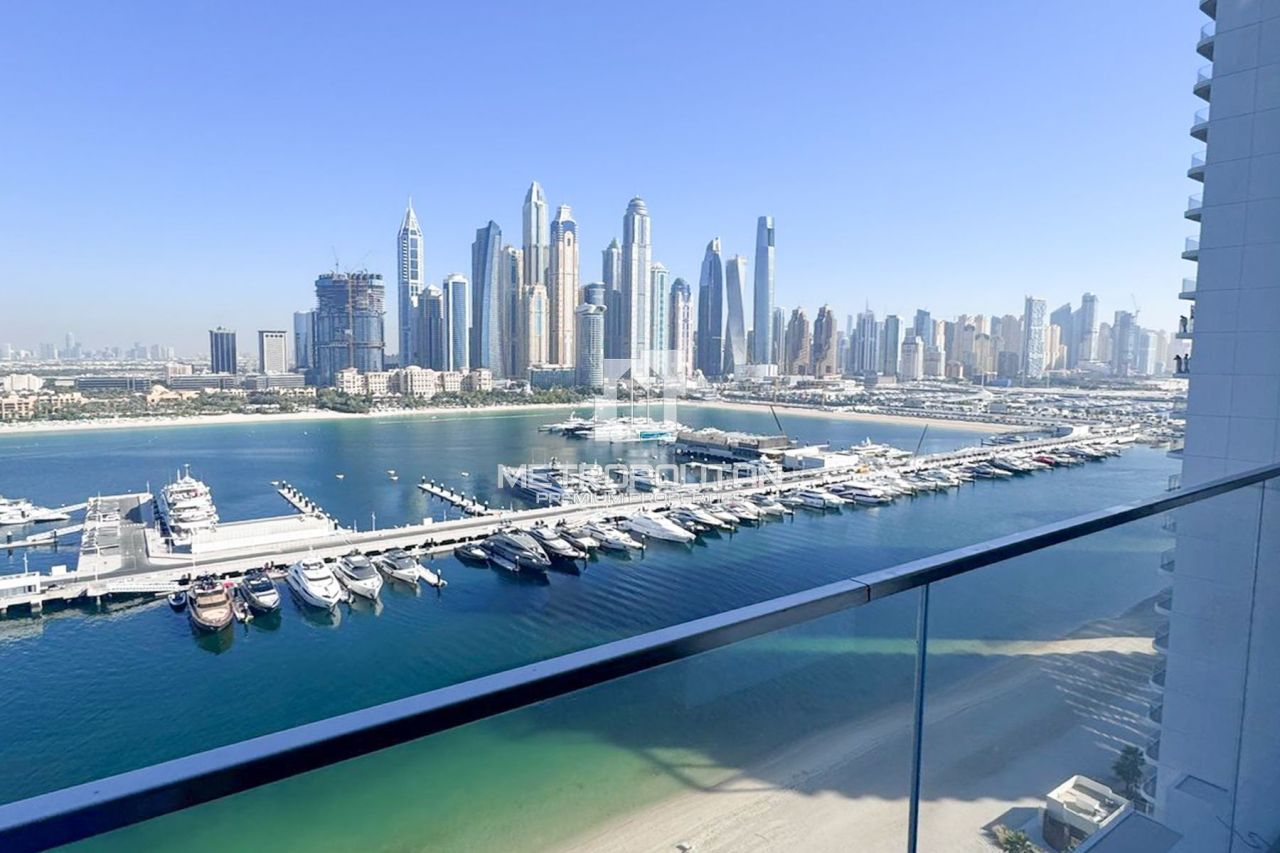 Apartment in Dubai, UAE, 113 m² - picture 1