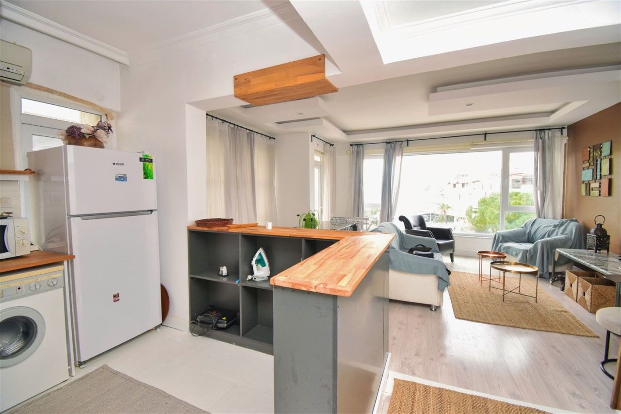 Flat in Lara, Turkey, 140 m² - picture 15